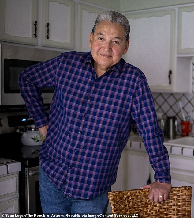 101692497-15049935-Beloved_Phoenix_news_anchor_Frank_Camacho_died_on_Friday_after_a-m-18_17565730935.jpeg