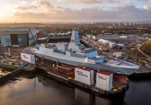 El acuerdo de defensa histórico con Noruega se bombeará en Gran Bretaña después de un acuerdo de defensa histórico que verá los nuevos buques de guerra construidos en el Reino Unido exportados para luchar contra la creciente amenaza de la flota submarina de Putin