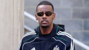 Ventana Weekly Transfer: Liverpool Eye Isak antes de la fecha límite? ¿Salir de maná en el hombre?