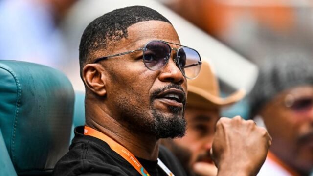 230417195159-jamie-foxx-health-update-042023.jpg
