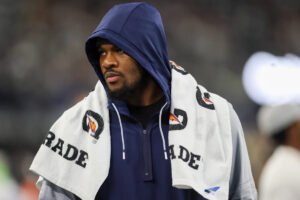 Después de una disputa con Jerry Jones con Jerry Jones intercambió a la persona de mica de comercio de vaquero a los empacadores: informes