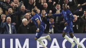 Chelsea Kangkang Arsenal Libus Folham está en la parte superior de la posición después de