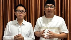 Confiesa mal y se disculpa, Ek Patrio prometió escuchar las aspiraciones de la gente