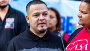 Los abogados de Abrego García le dijeron al juez que ordenara a la administración Trump que deje de hacer comentarios inflamatorios sobre él.