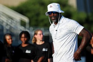 Michael Vick y Dessian Jackson perderán su debut en el coaching de la universidad