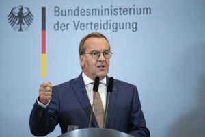 Alemania planea aumentar los servicios militares