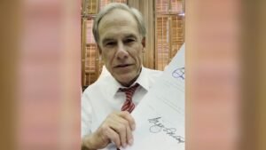 El gobernador de Texas. Abbott ha firmado el mapa del Congreso del mapa del Congreso por la ley de los republicanos