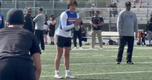 Freshman Cubb Ford Green se lanza impresionantes para Westlake