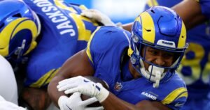 Lista de Rams 53-Right: la tabla de profundidad talentosa adquiere cortes significativos