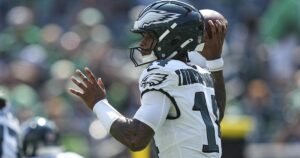 Los jugadores más sorprendentes de la NFL están buscando trabajo después del corte de la lista