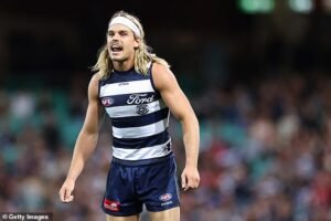 Bailey Smith esquiva a su novia Tammy Hembro una gran pista de que lo verá jugar al pie final el viernes