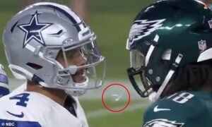 Zalen Carter y Duck Presscot hablaron sobre la fea y escupida disputa que AG Gols Star salió en el primer partido de la NFL