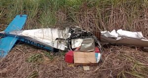 Ashi fue encontrado muerto con una coca cola de la marca SpaceX de 200 kg después de un accidente aéreo mortal en la remota costa brasileña