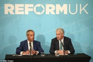 Nigel Farage: Nuestra oportunidad de salvar este gran país puede venir pronto de lo que piensas