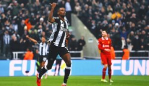 Transferencia más cara del fútbol: Isak Neymar, se une a la cima de Mbappe