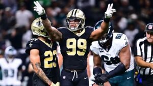 Saint de Chase Young, G Trevor vs. Cardinals escribiendo