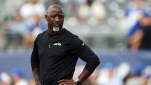 El entrenador de los Jets, Aaron Glenn, admite que sus nervios tendrán su nervio