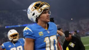 La fantasía y los sentimientos del fútbol de fantasía de la temporada temprana