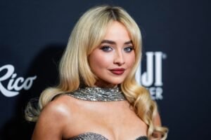 El álbum Early Career de Sabrina Carpenter llega a una nueva altura con el primer número
