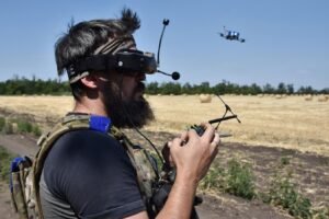 Los operadores de FPV rusos pueden controlar drones a varios cientos de millas de distancia