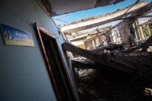 Ataque a las escuelas en disputas sobre el intenso aumento de los ataques