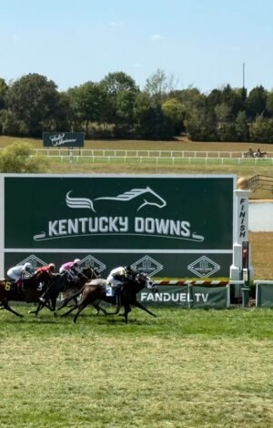 Kentucky Downs Bluegras Thurbard Racing está aumentando