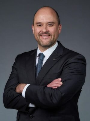 ¿Cómo está el director ejecutivo de Nisan, Ivan Espinosa?