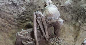 Los científicos dicen que han encontrado las momias más antiguas del mundo y están lejos de Egipto