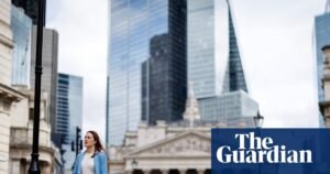 Las empresas del Reino Unido cortaron el trabajo a los cuatro años en el verano, encontraron el Banco de Inglaterra. Economía