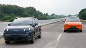 Ion y HPETAC COCHES ELECTRÓNICOS Fuente de marca