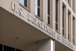 Los abogados preocupados por el programa de académicos de McNar