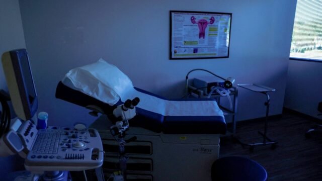 SLEVIN-ABORTION-2024-10-19T101257Z_1036559796_RC29NAARSMRQ_RTRMADP_3_USA-ELECTION-ABORTION-CAMPAIGNE.jpeg