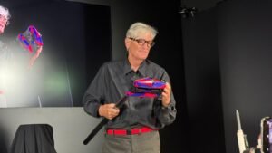 James Dyson ha extendido la cartera global con Slim Pencilvack y AI Robot con James Dyson