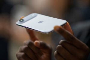Marx Brownley: Air iPhone es la entrada de Apple en un iPhone plegable