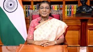 Los maestros inteligentes son más importantes que las aulas inteligentes y las pizarras: el presidente Murmu