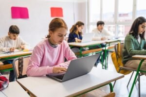 Para fortalecer el ajetreo familiar para apoyar la ciencia de la lectura