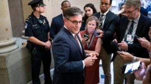 House Gop Ice Stopgap para evitar el cierre en noviembre