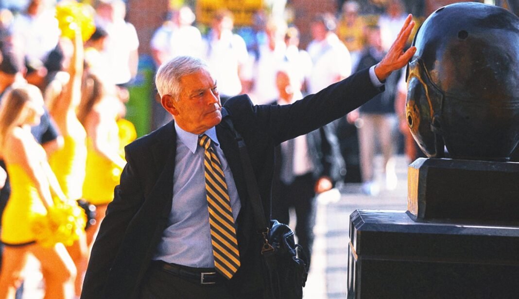 kirk_ferentz_horizontal.jpg