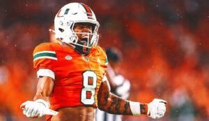 No. 10 Miami (Fl.) Dugs tarde, 27-24 Thrillers No. 6 sobre Notre Dame