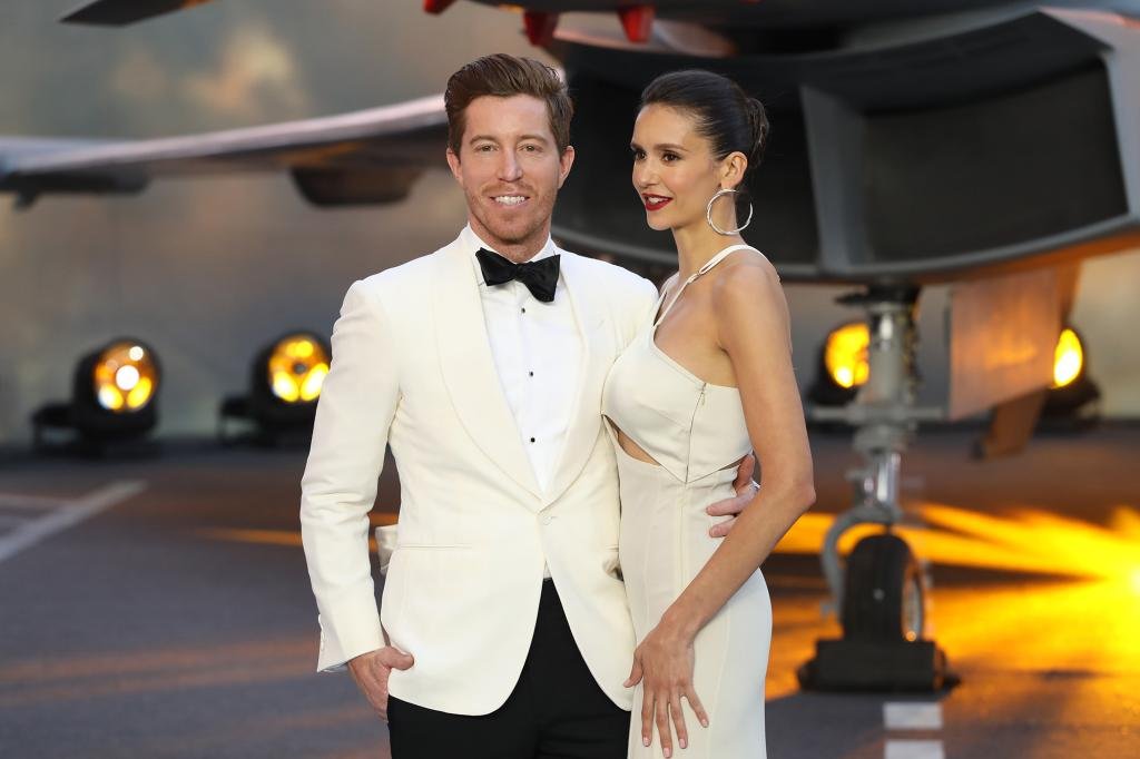 shaun-white-nina-dobrev-attend-111147124.jpg