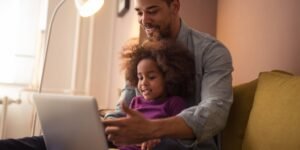 Cómo utilizamos la tecnología para traer a la familia a la vida escolar