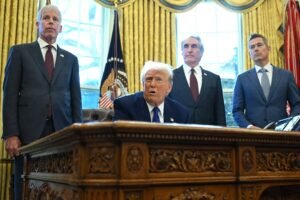 El creciente proyecto de ley eléctrico se convierte en un problema político para Trump, Partido Republicano