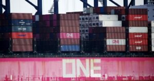 ¿Cuál es el final de ‘de minimis’ para compradores en línea?