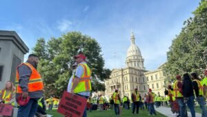 Gobernador Whitmar para abordar el posible tejido de cierre estatal y federal en la economía de Michigan