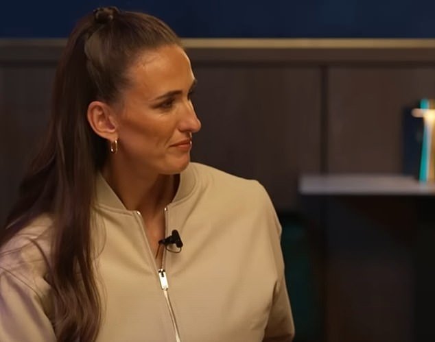 ¿Jill Scott ‘es ignorado por los expertos de la estrella masculina en el podcast de Gary Neville? Futbolista que jugó una discusión sobre Man United Sparks Lion Legend