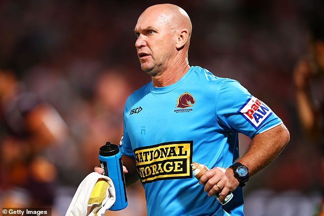 El Savage Sledge de Alan Langer está apuntando a la estrella de los Bronchos, Ben Hunt, después de que el balón dejó caer la pelota en esa gran final 2015