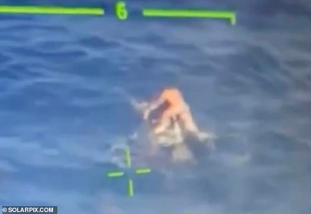 Jet Skier es liberado después de pasar tres días en las Islas Canarias cuando el arroyo lo sacó del mar después de un bote nocturno con los amigos de la corriente