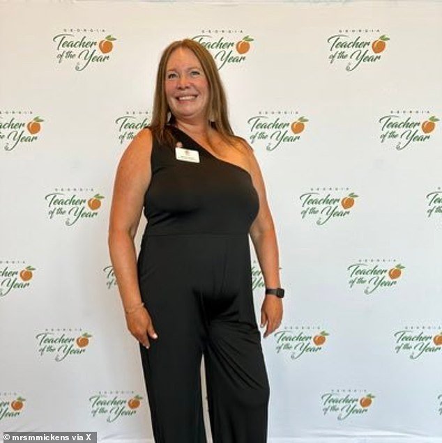 103226835-15217603-Mickens_was_a_finalist_in_the_2021_Teacher_of_the_Year_event_whi-a-31_17612296194.jpeg