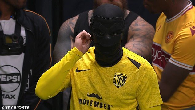 103358153-15232335-Football_fans_have_been_left_convinced_that_they_know_who_the_su-a-46_17615978348.jpeg