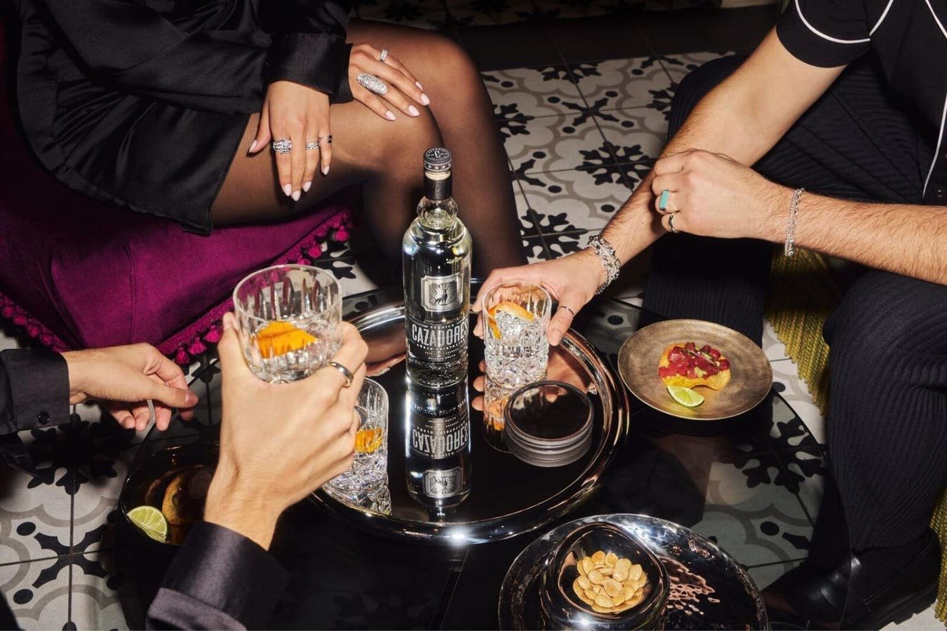 México Crystalino Tequila Trend extiende a sus fanáticos al creciente mercado estadounidense del norte